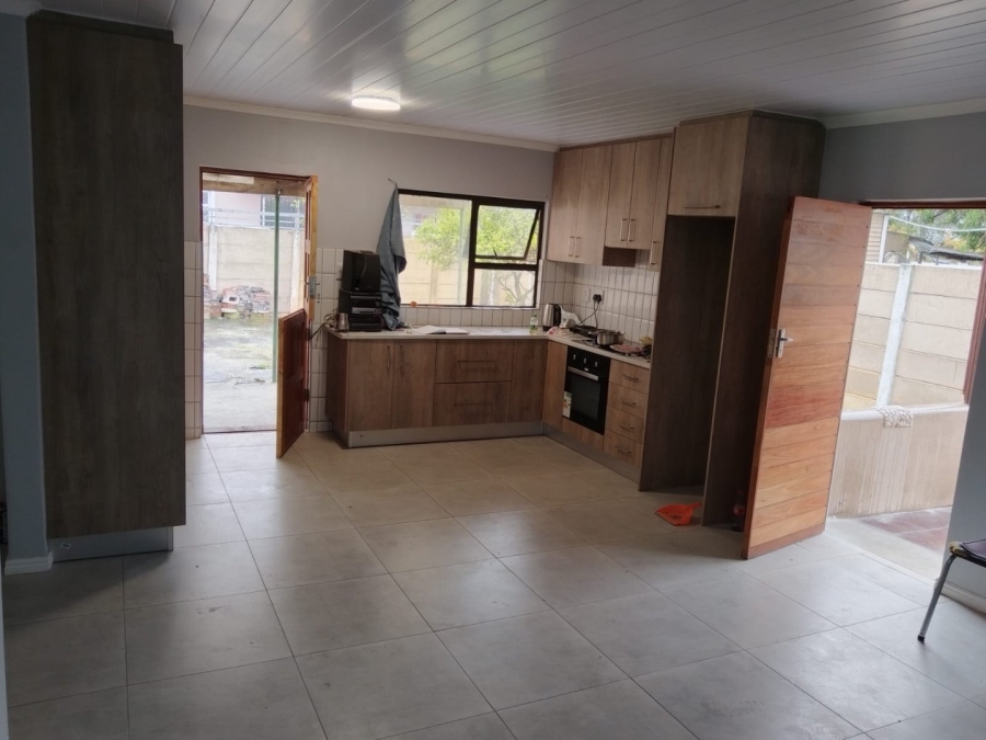 3 Bedroom Property for Sale in Bellville South Western Cape